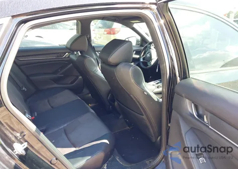 2018 Honda Accord Sport из США, поврежденный, VIN 1HGCV1F3XJA200371